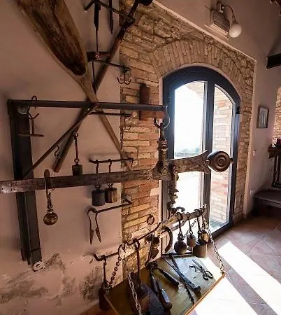 Bed and breakfast Fattoria Branciana 3*