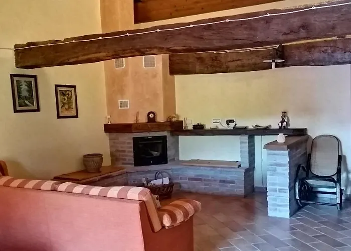 Bed & Breakfast Fattoria Branciana Rossena